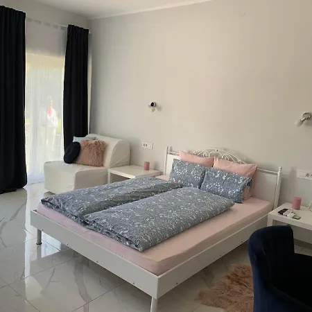 Apartment Lilly 2 Palic